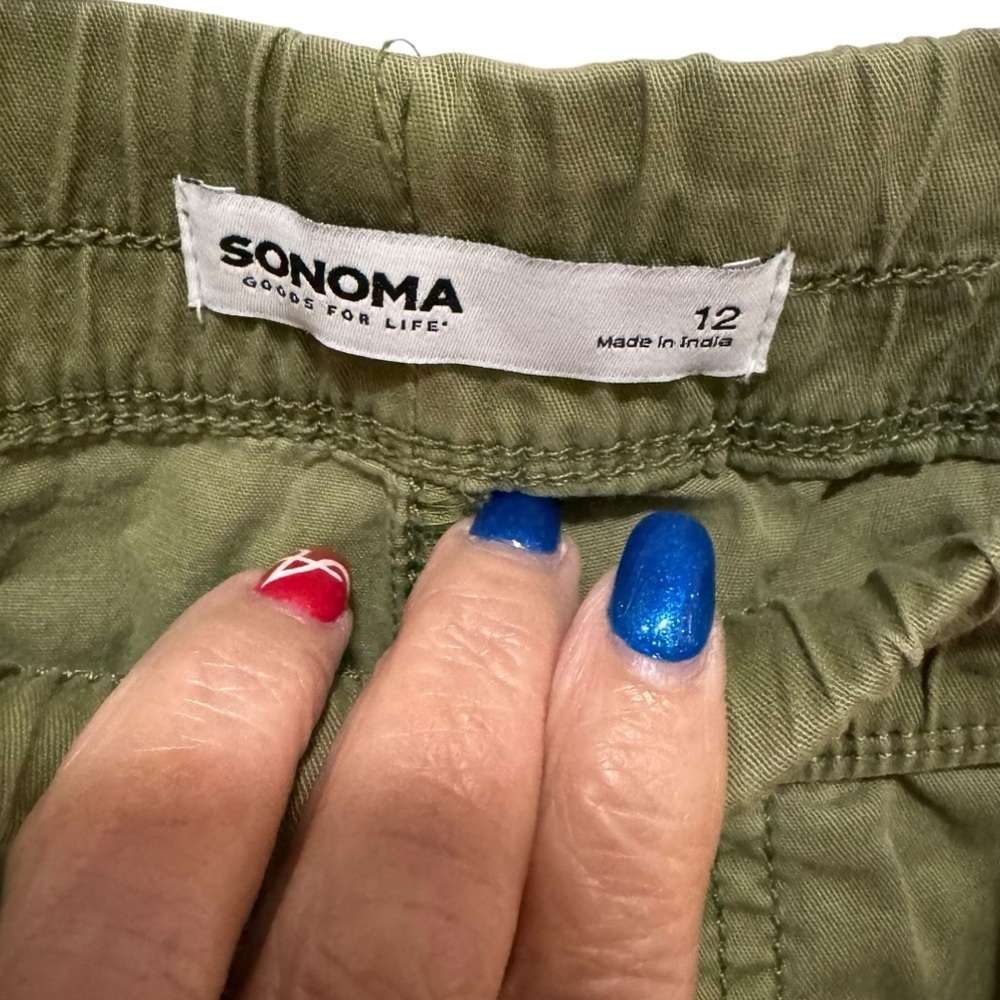 Sonoma - Cargo Capris - olive green - size 12 - Picture 3 of 5